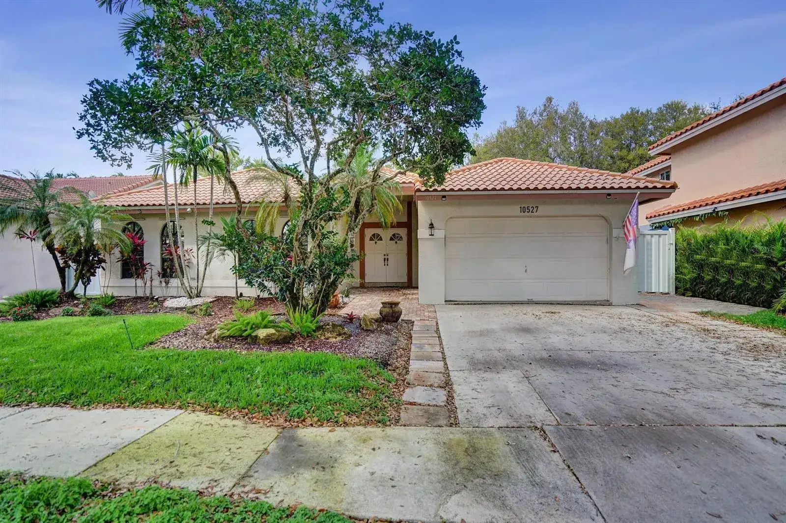 10527 Zurich Street, Cooper City FL 33026 photo 3