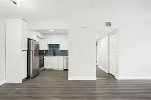 3244 NW 84th Avenue, Sunrise FL 33351 photo 4