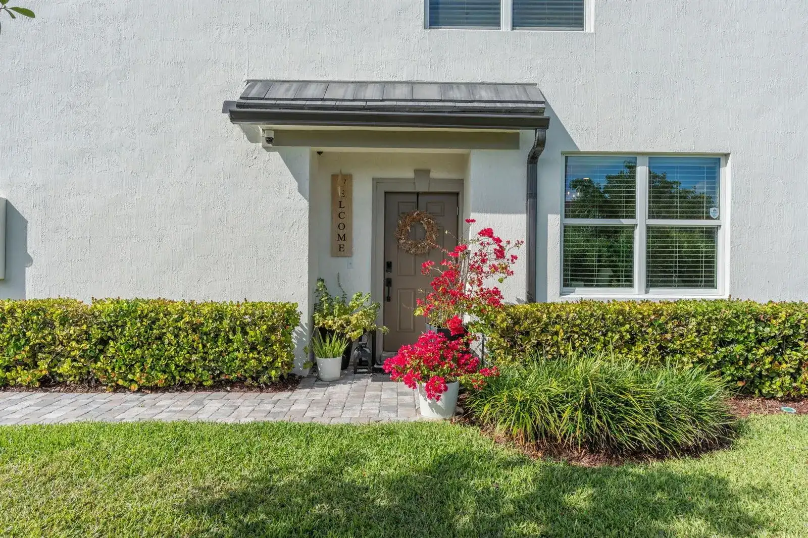 2906 Olivia Avenue, Lauderdale Lakes FL 33311 photo 4