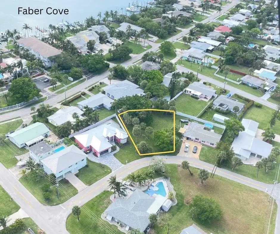 00 Coral Circle, Hutchinson Island FL 34949 photo 2