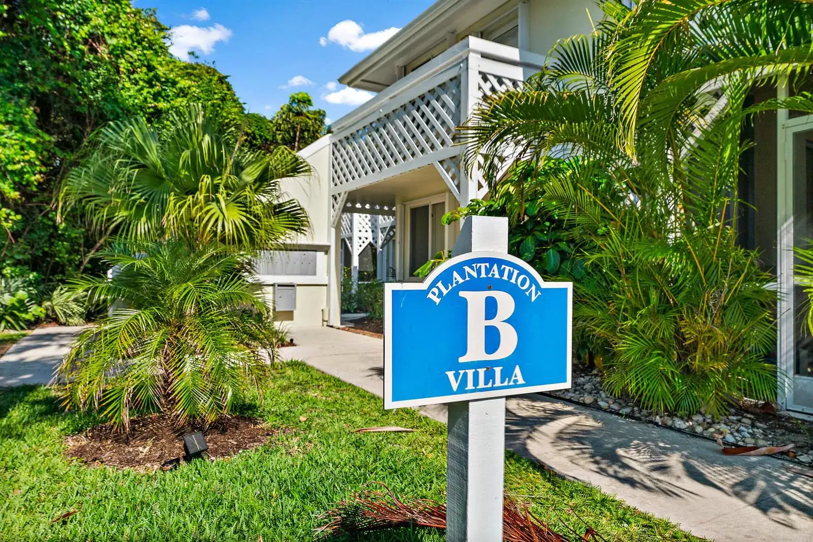 353 S Us Hwy 1 # B8, Jupiter FL 33477 photo 3
