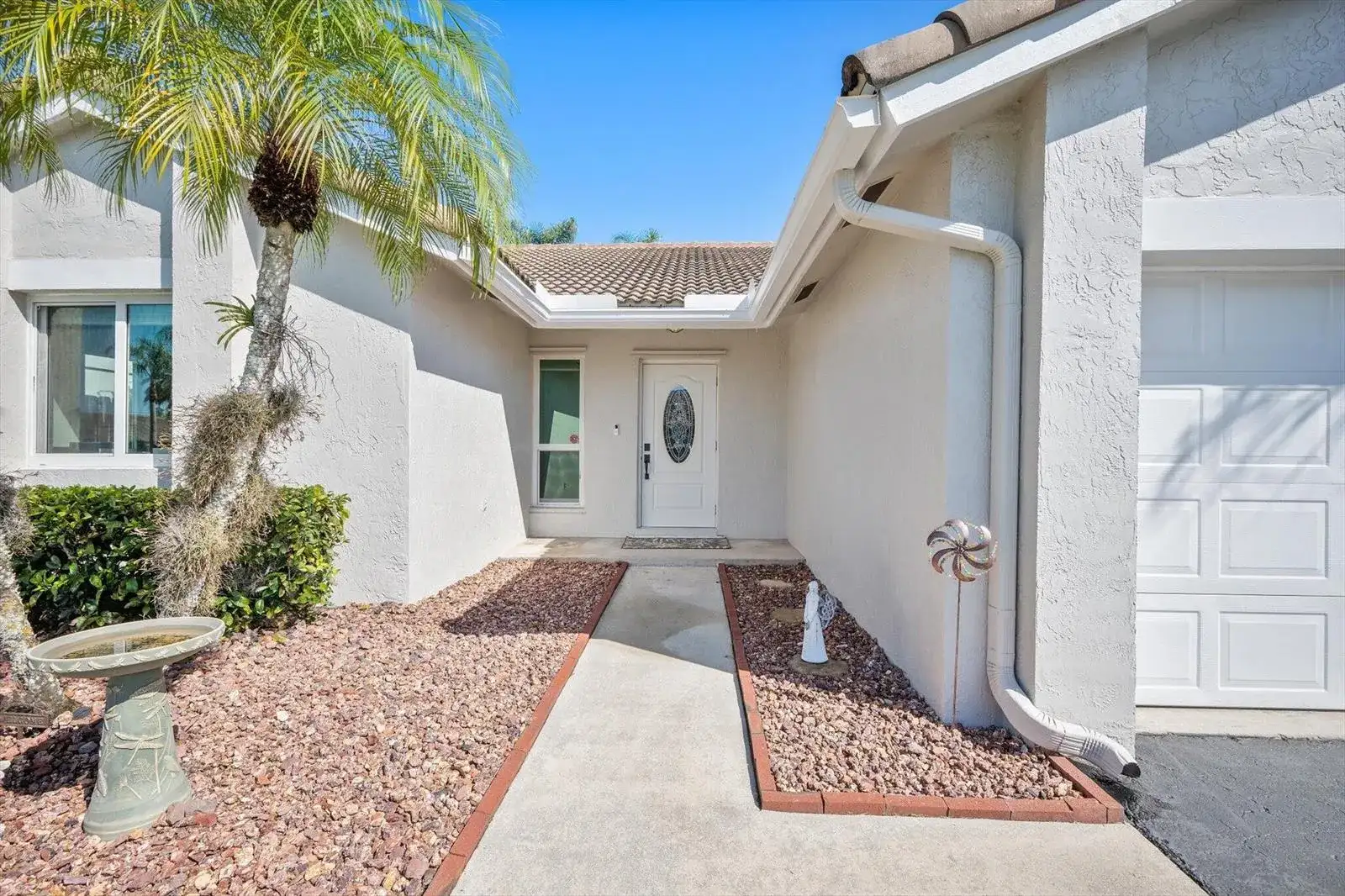 15541 Dover Court, Davie FL 33331 photo 2