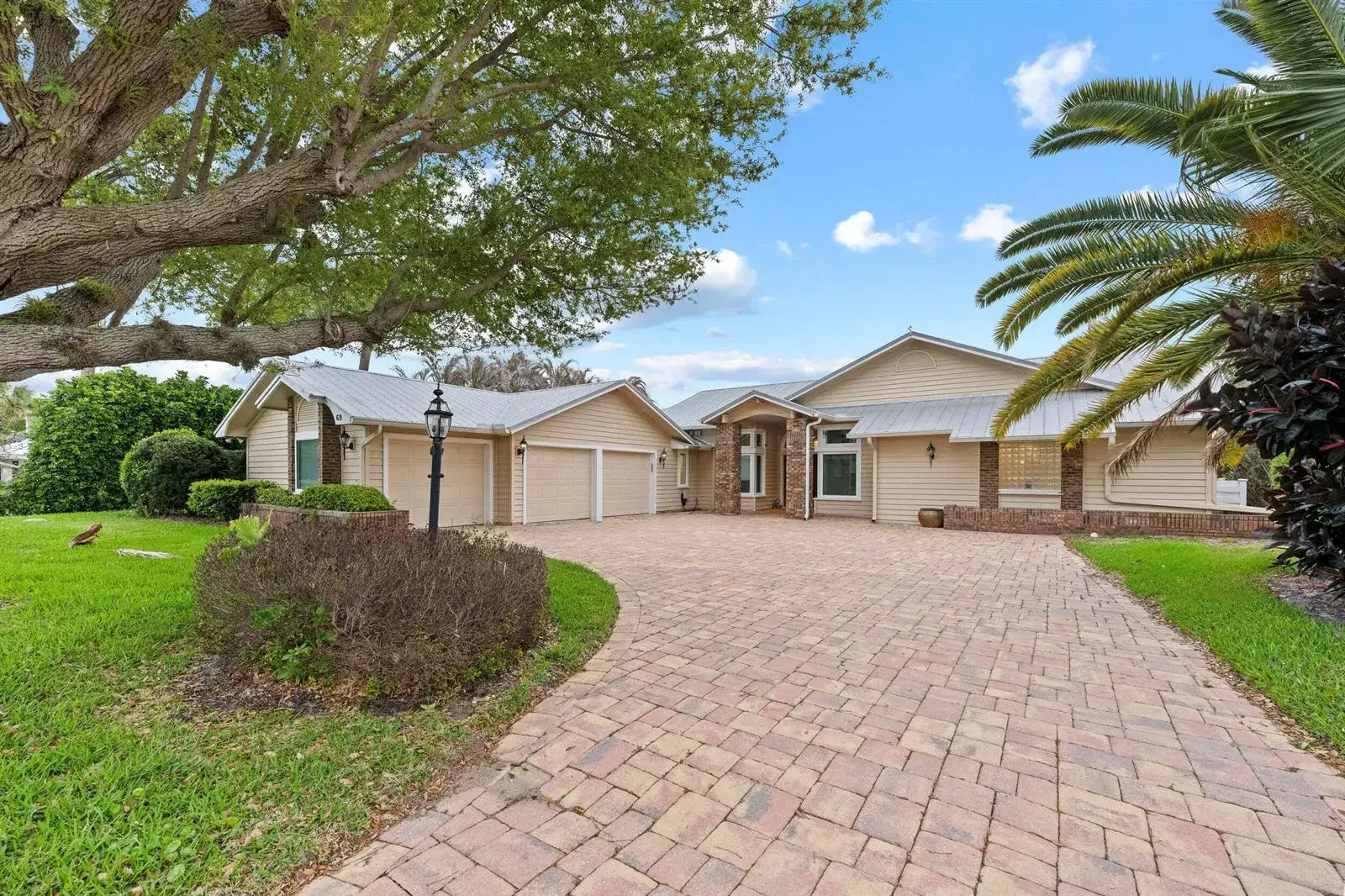 69 Cache Cay Drive, Vero Beach FL 32963 photo 3