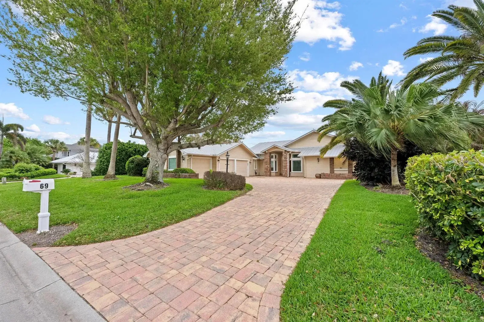 69 Cache Cay Drive, Vero Beach FL 32963 photo 4
