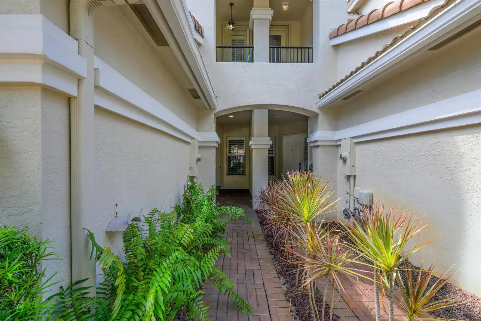 742 Cable Beach Lane, North Palm Beach FL 33410 photo 2