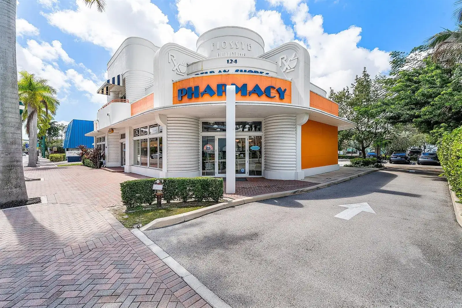 124 NE 5th Avenue, Delray Beach FL 33483 photo 2