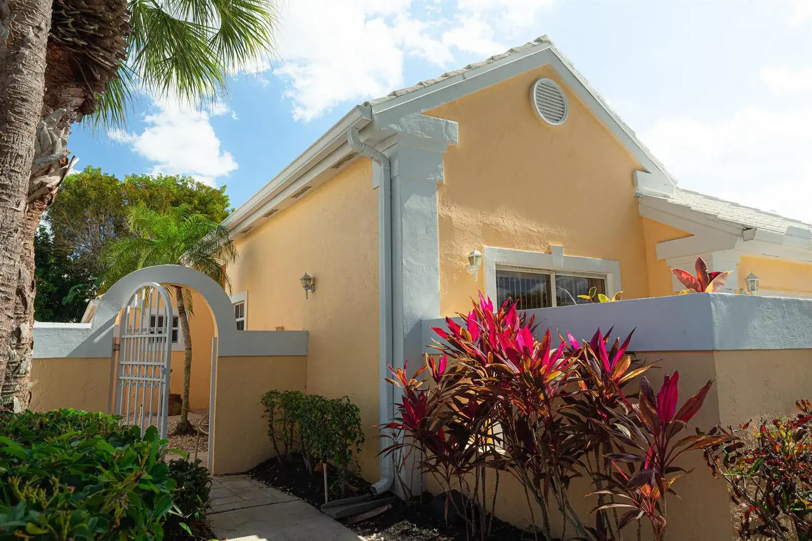 1100 Lytham Court, West Palm Beach FL 33411 photo 4