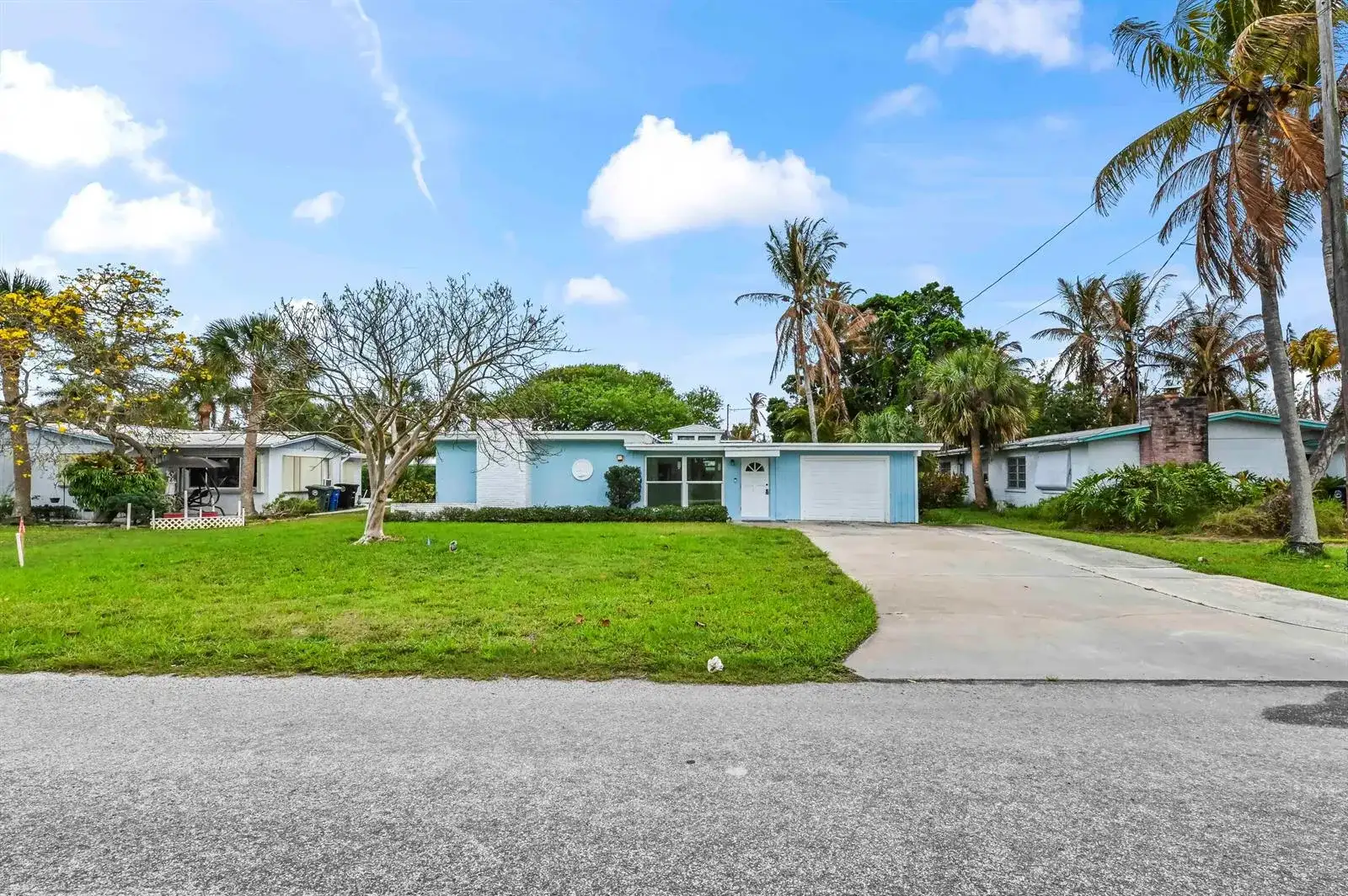 1919 Mimosa Avenue, Fort Pierce FL 34949 photo 2