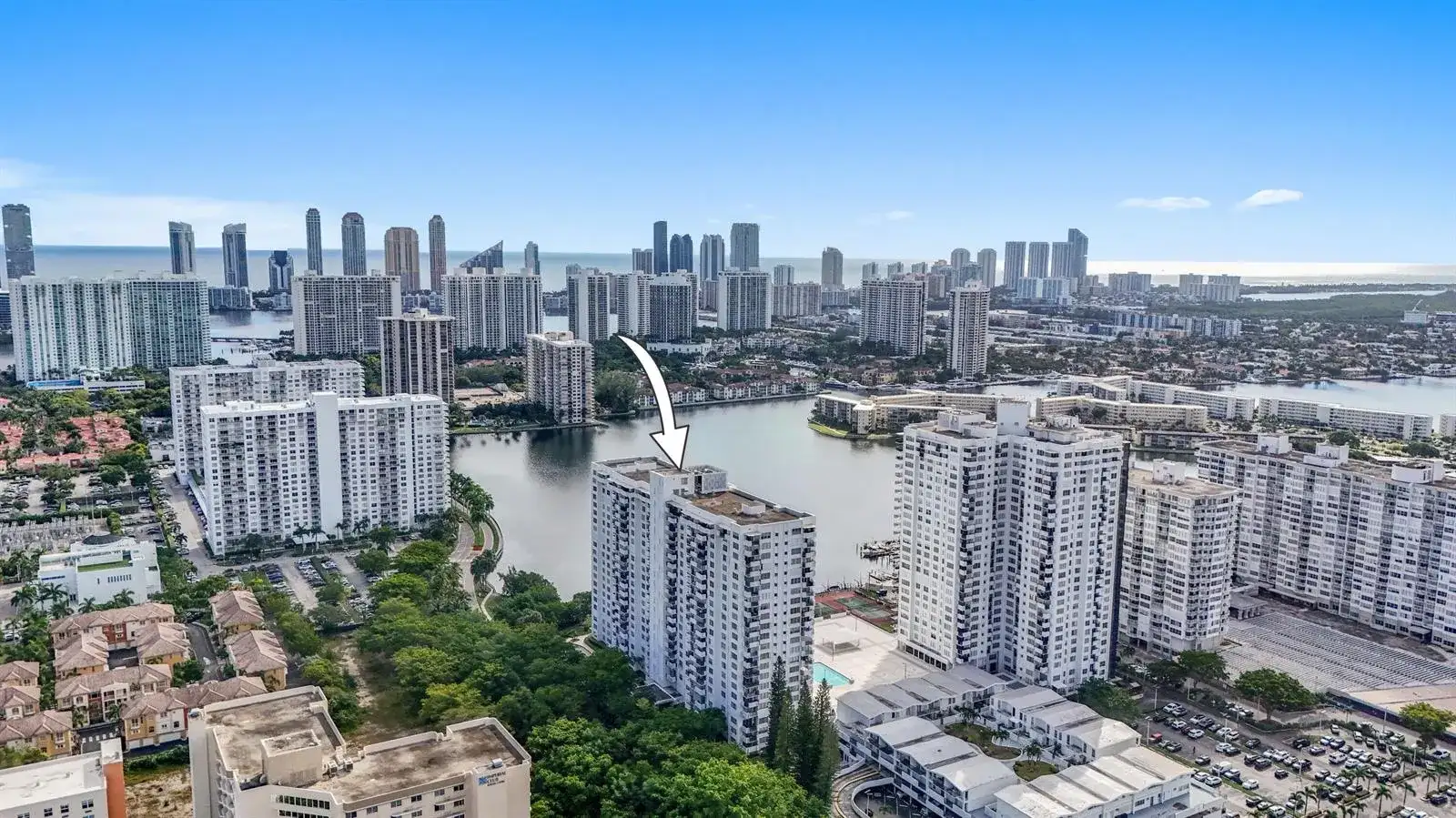 2780 NE 183rd Street # 716, Aventura FL 33160 photo 2