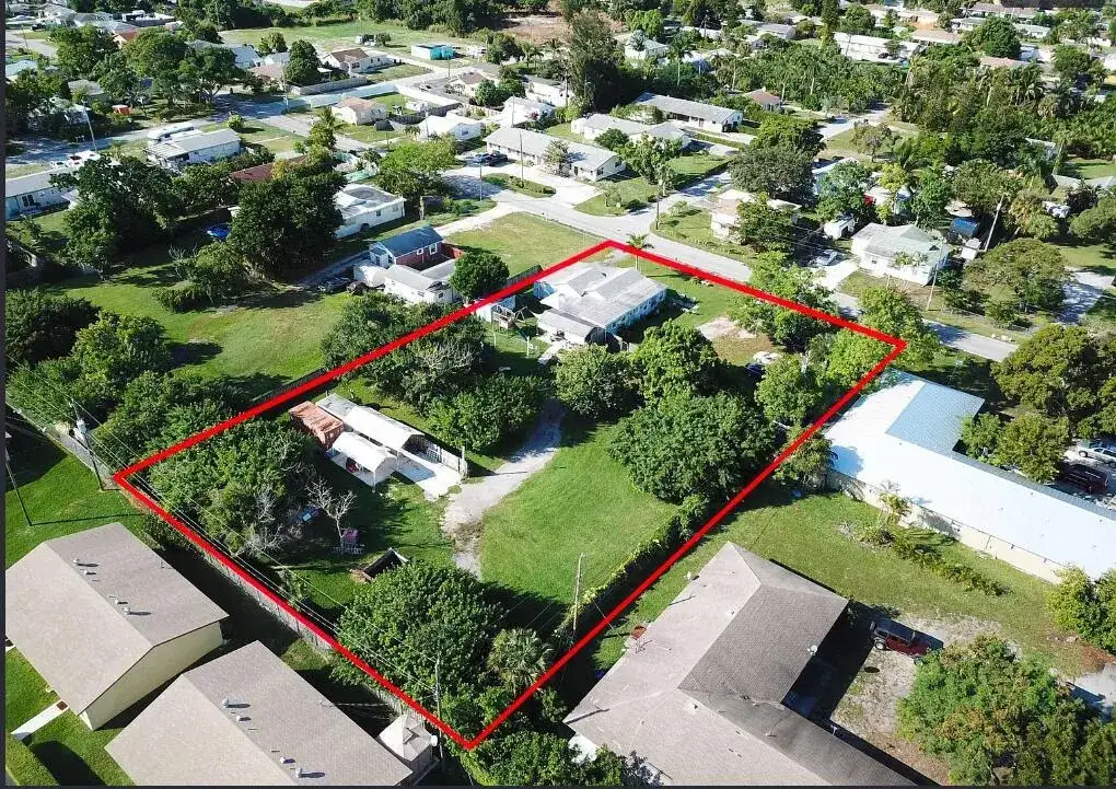 3825 Lakewood Road, Palm Springs FL 33461 photo 4