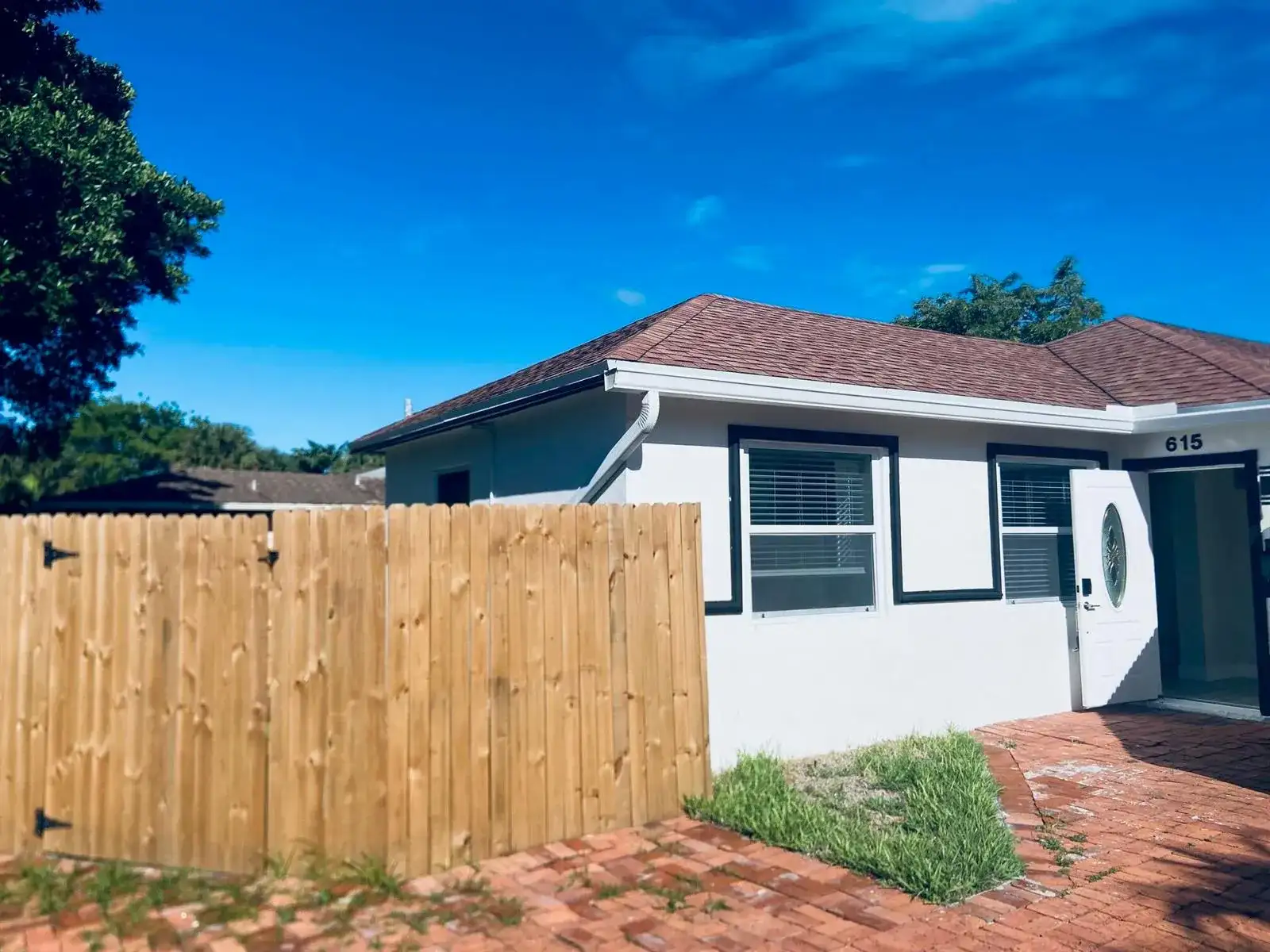 615 NE 2nd Avenue, Delray Beach FL 33444 photo 3