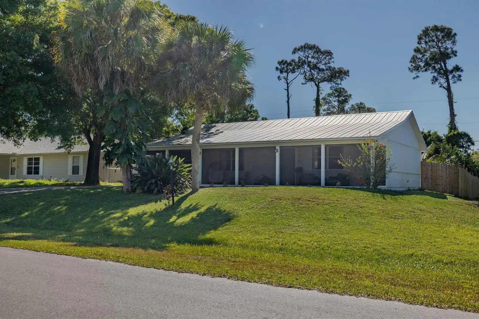 1415 SW 16th Ct Court SW, Vero Beach FL 32962 photo 5