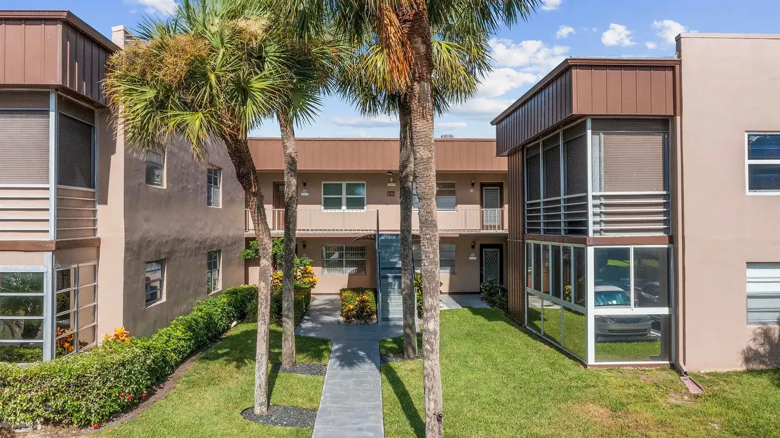 344 Piedmont, Delray Beach FL 33484 photo 3