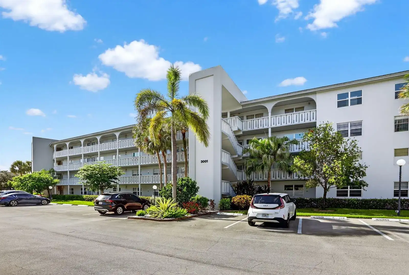 3001 Portofino Isle # G3, Coconut Creek FL 33066 photo 2