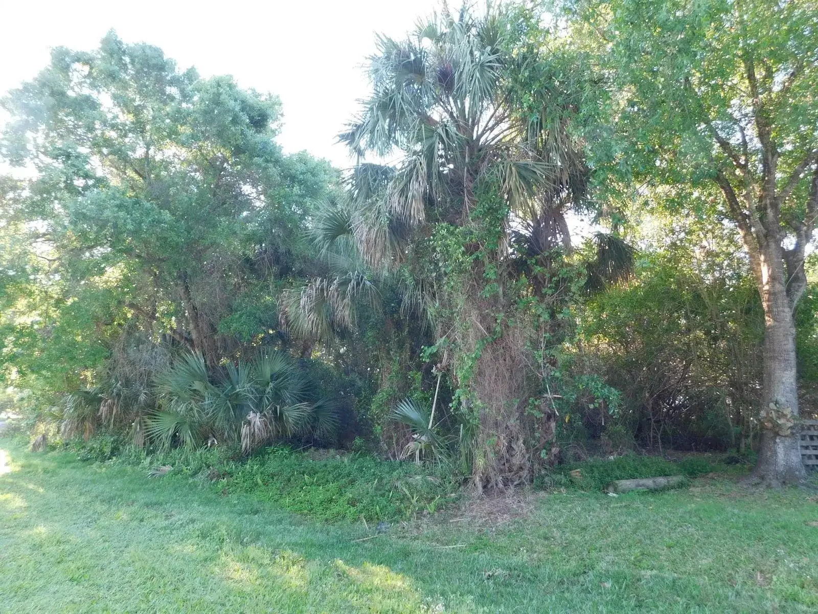8401 Kenwood Road, Fort Pierce FL 34951 photo 2