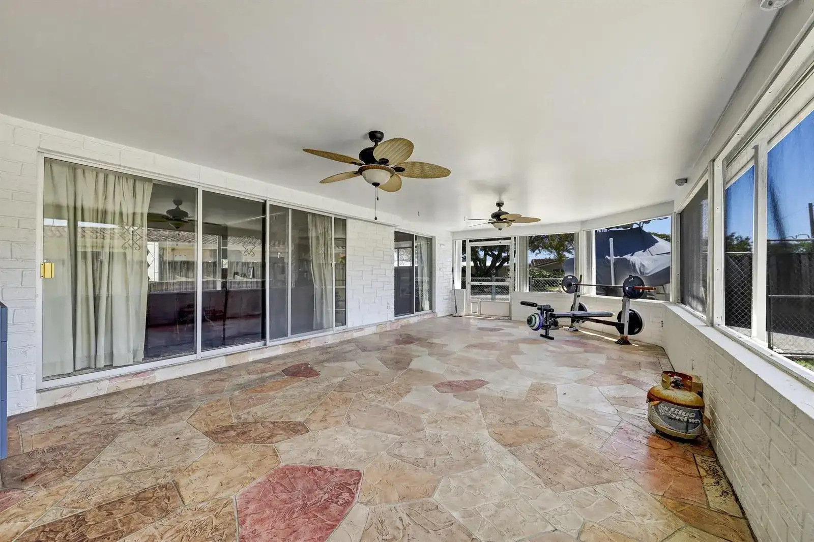 5921 NE 21st Circle, Fort Lauderdale FL 33308 photo 3