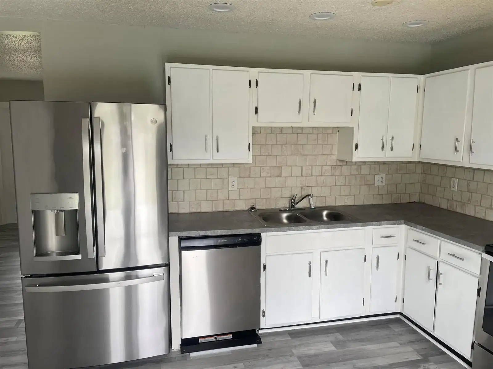 3611 Jupiter Boulevard SE, Palm Bay FL 32909 photo 2