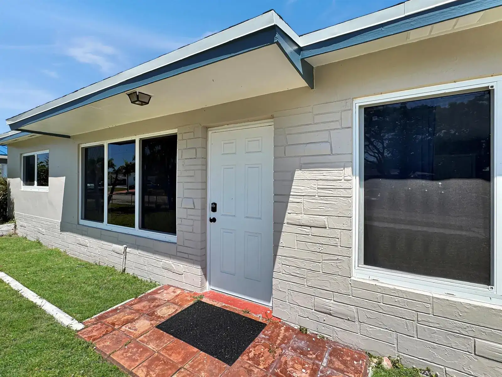 6751 Cody Street, Hollywood FL 33024 photo 3