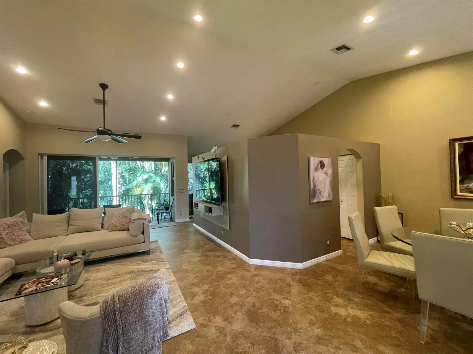 16075 Sims Road # 203, Delray Beach FL 33484 photo 4