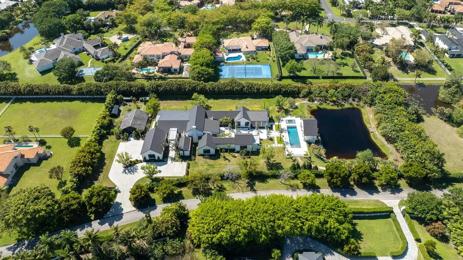 10468 El Caballo Court, Delray Beach FL 33446 photo 2