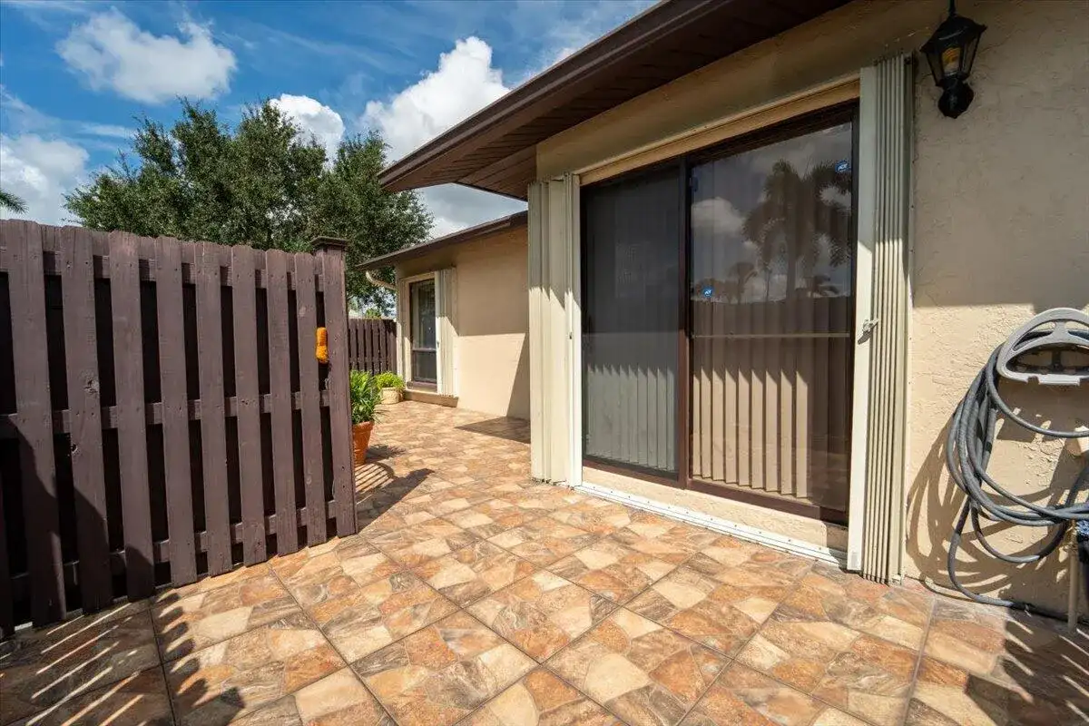 630 Sea Pine Way I # A, FL 33415 photo 4