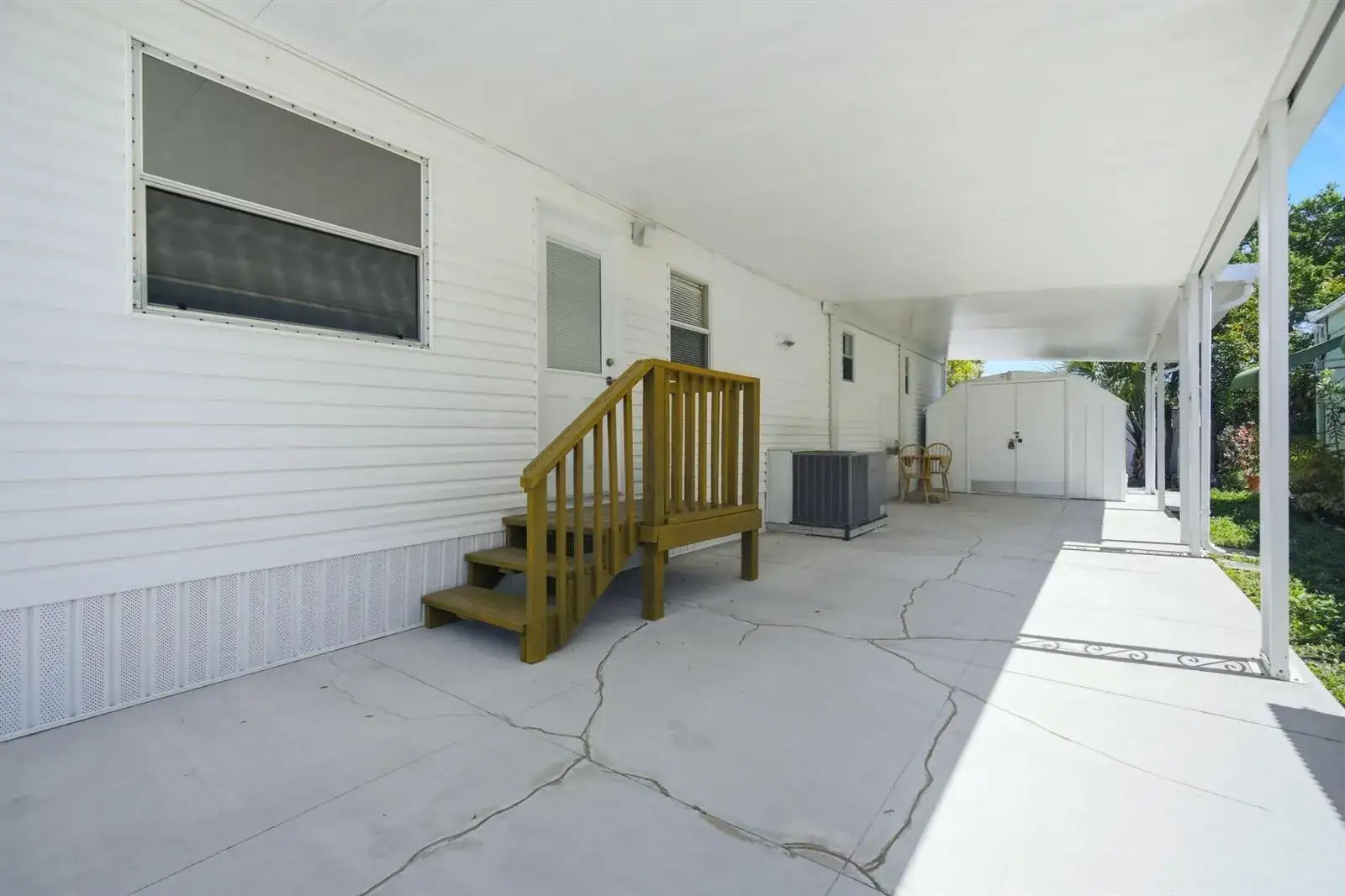 5560 E Marina Drive, Fort Lauderdale FL 33312 photo 3