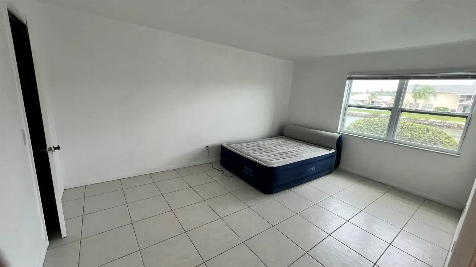 1860 Robalo Drive # 104, Vero Beach FL 32960 photo 3