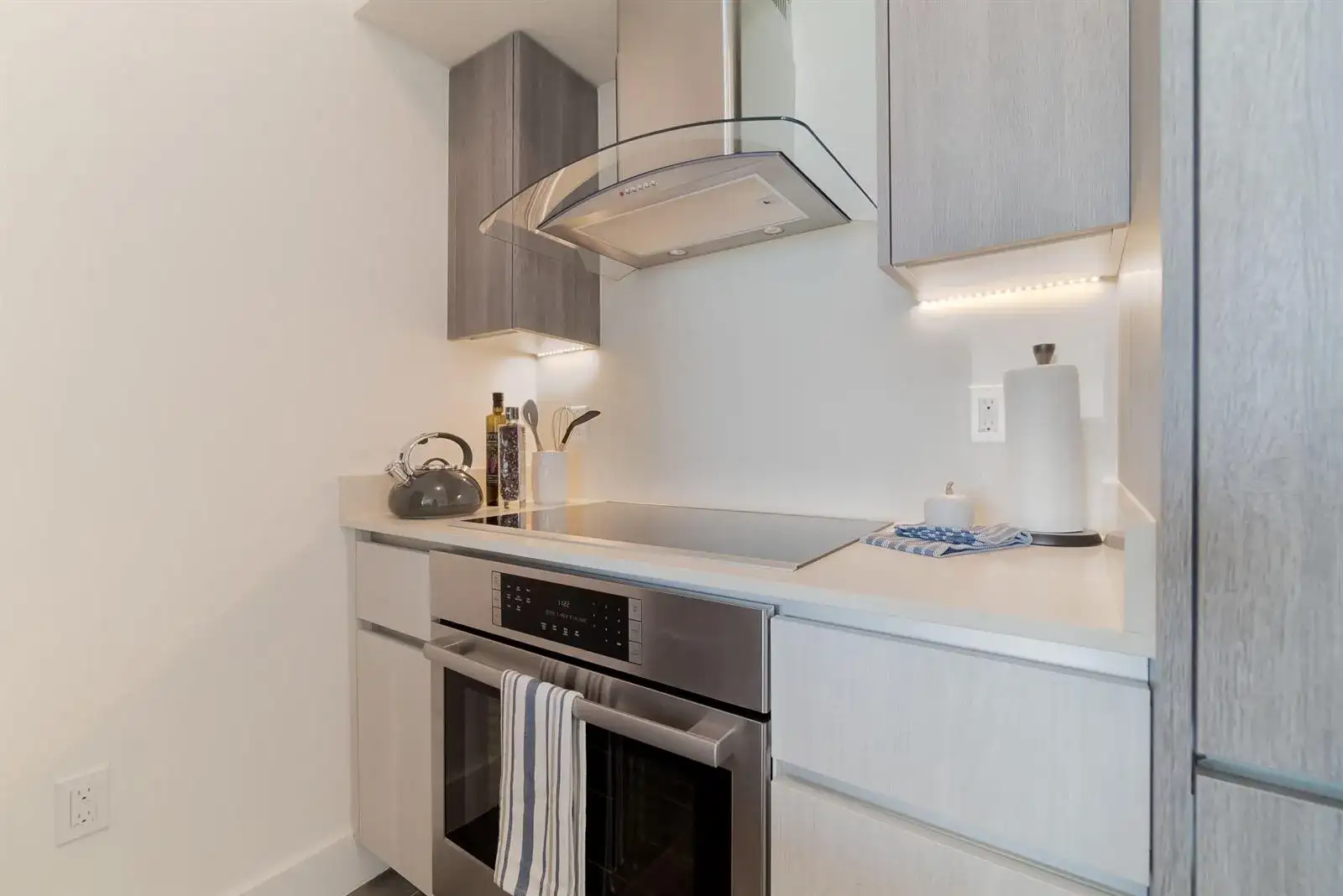 111 SE 1st Avenue # 512, Delray Beach FL 33444 photo 4