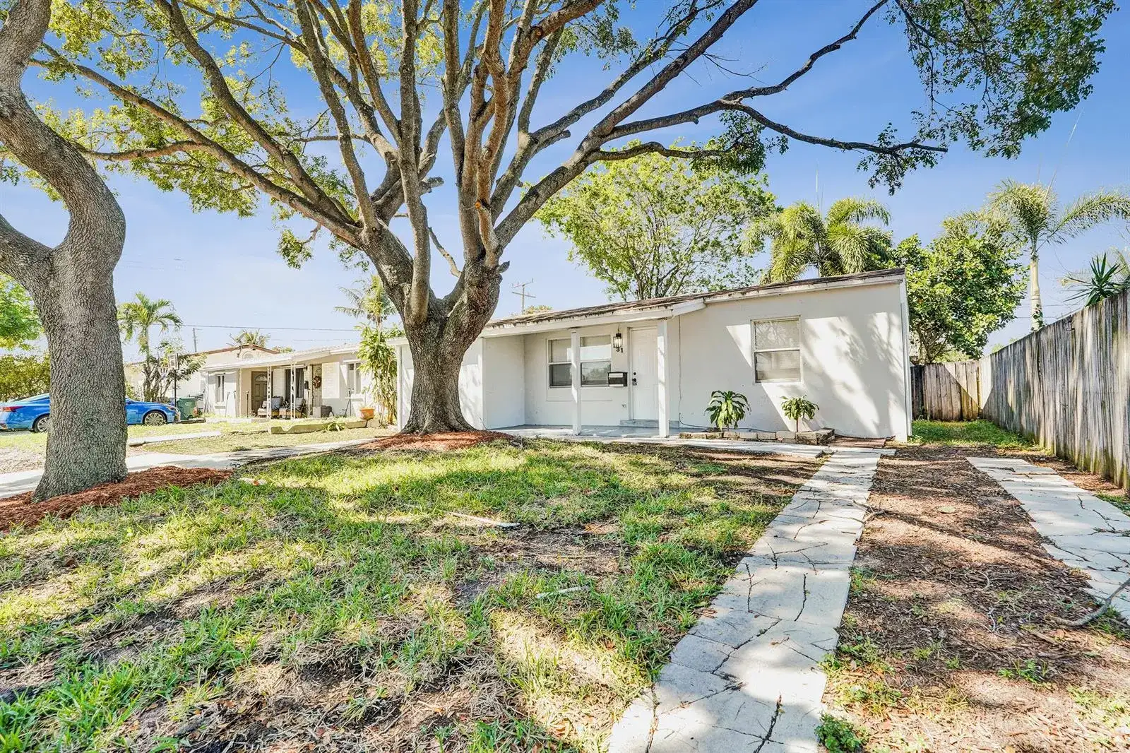 131 NE 51st Street, Oakland Park FL 33334 photo 2