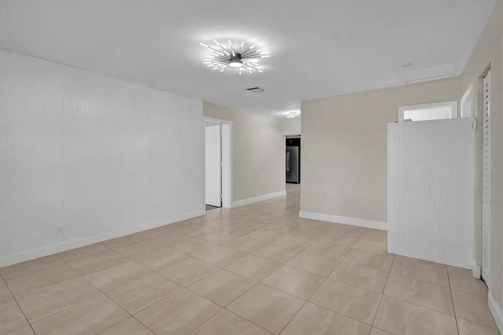 131 NE 51st Street, Oakland Park FL 33334 photo 5