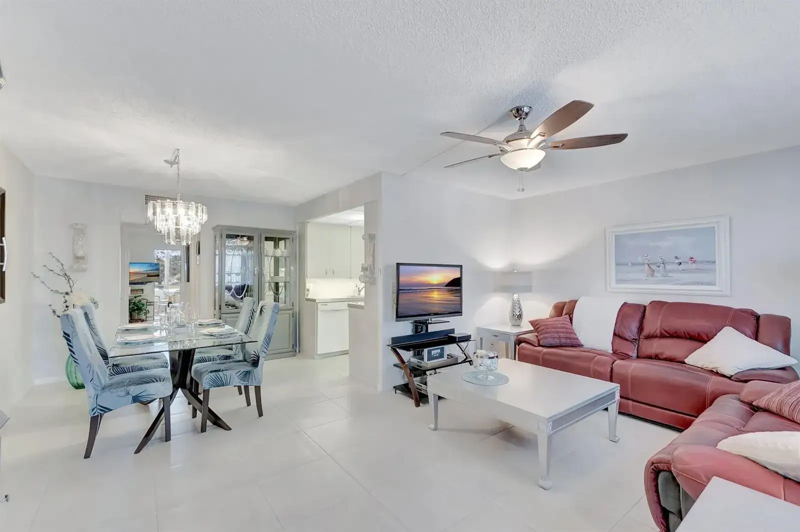 2051 Cambridge C, Deerfield Beach FL 33442 photo 3