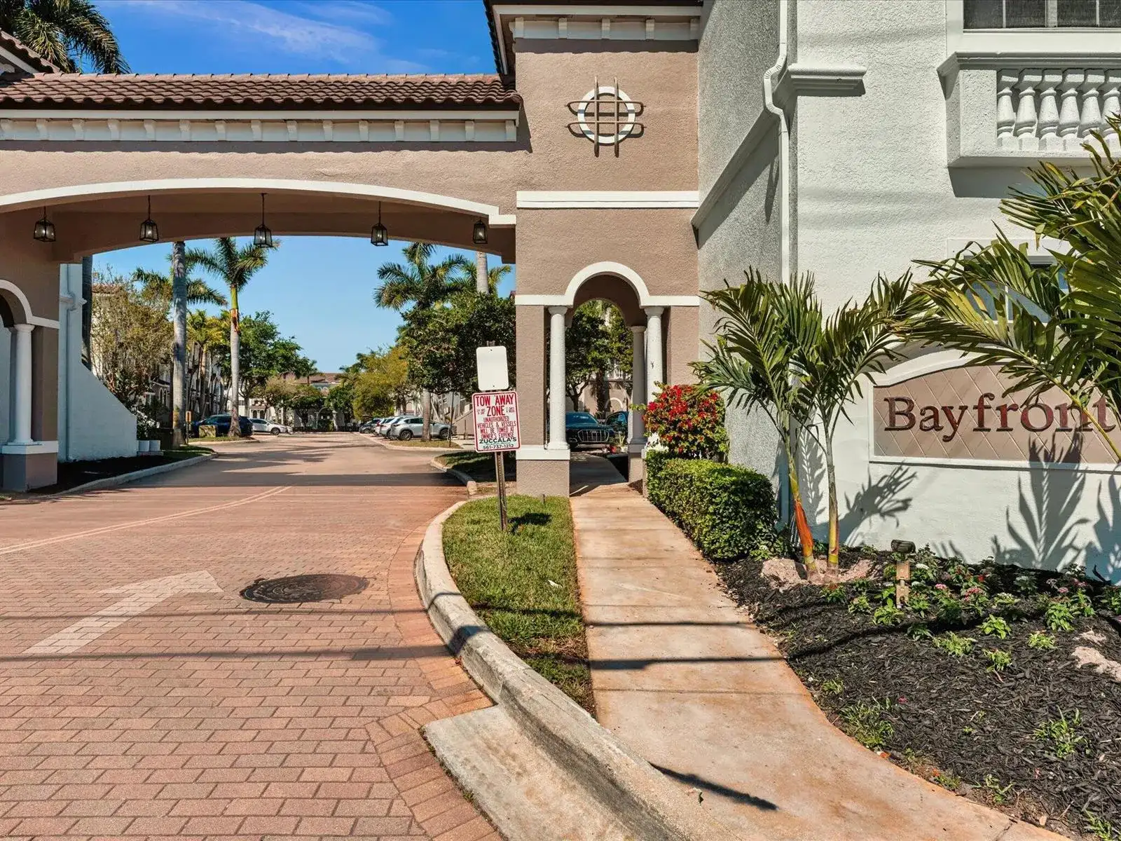 513 Bayfront Drive, Boynton Beach FL 33435 photo 3