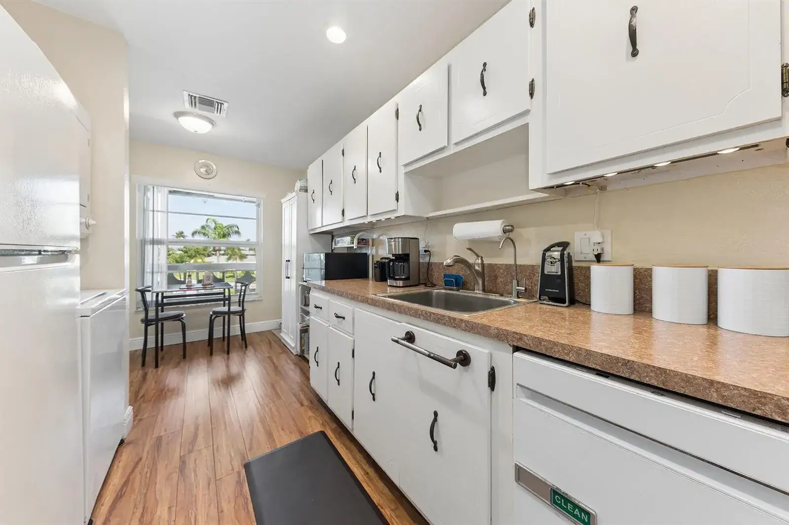 1060 Citrus Way # 204, Delray Beach FL 33445 photo 5