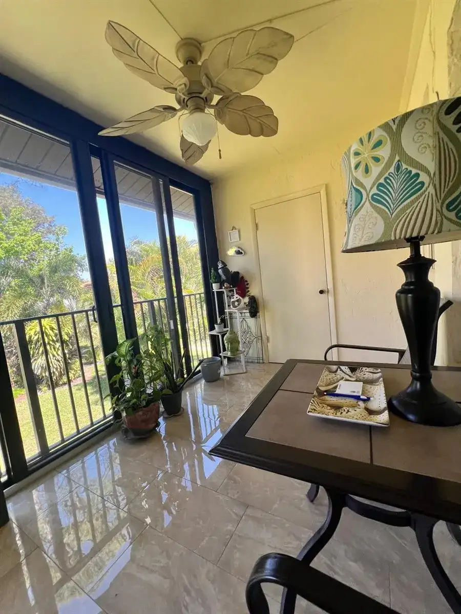 3561 Pine Tree Court # 2, FL 33463 photo 3