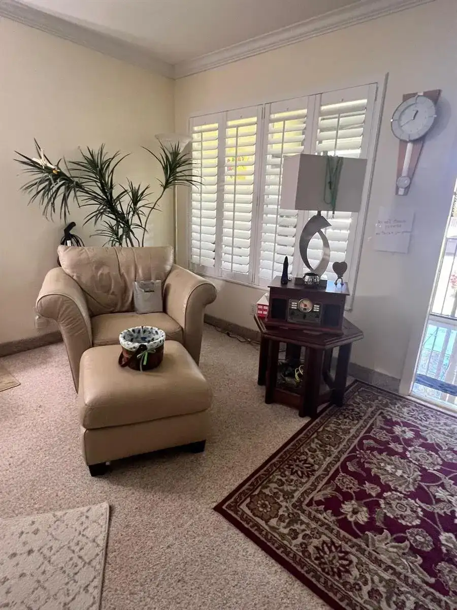 3561 Pine Tree Court # 2, FL 33463 photo 5