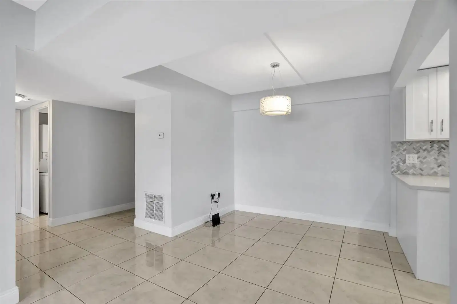 4156 Inverrary Drive # 111, Lauderhill FL 33319 photo 3