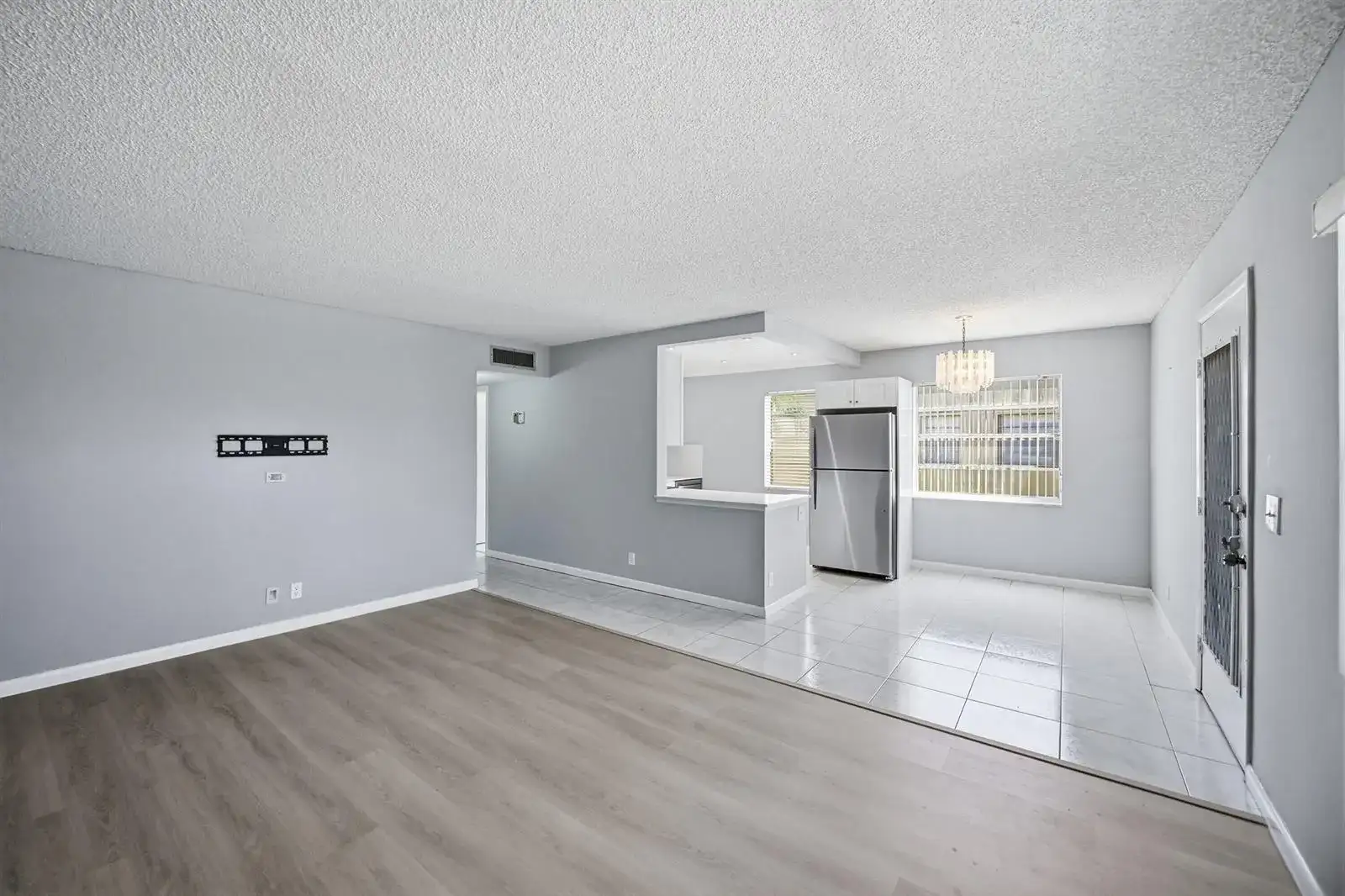 422 Burgundy I, Delray Beach FL 33484 photo 5