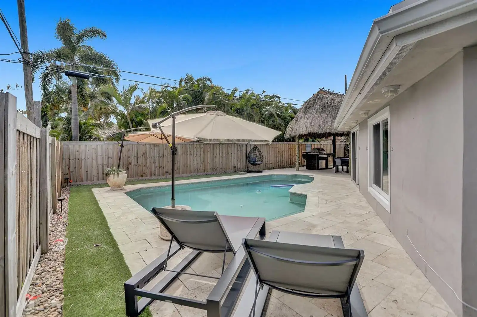 470 SE 4th Court, Pompano Beach FL 33060 photo 4