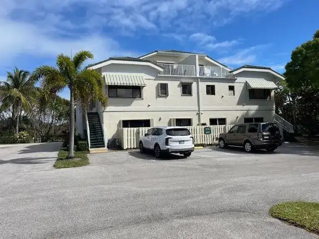 820 Bella Vista Court S # 20, Jupiter FL 33477 photo 2