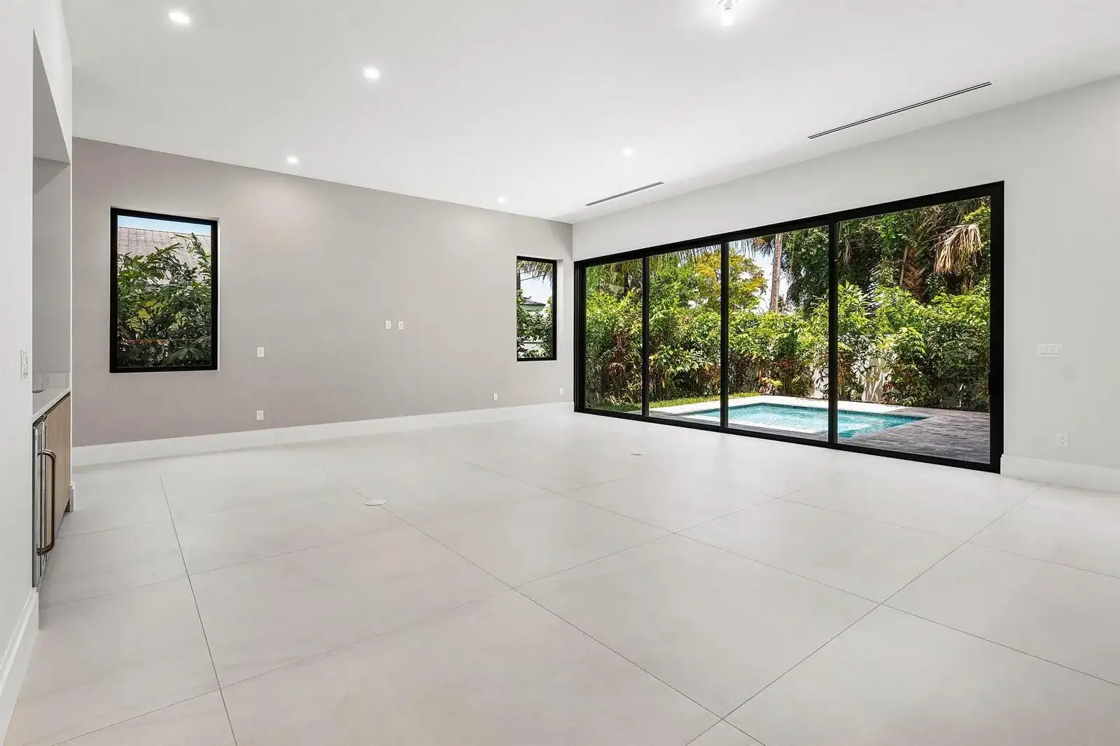 207 SE 5th Street, Delray Beach FL 33483 photo 4