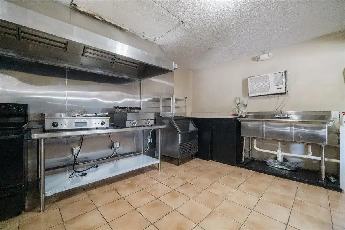 1023 Lee Street, Moore Haven FL 33471 photo 5