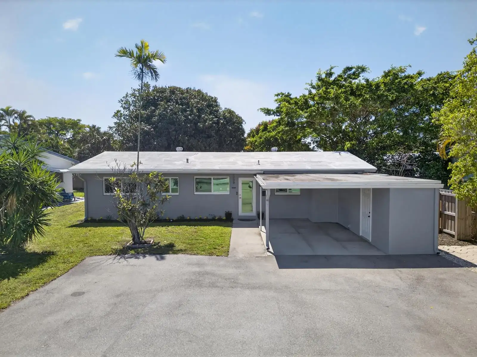 1908 NE 26th Street, Wilton Manors FL 33305 photo 3