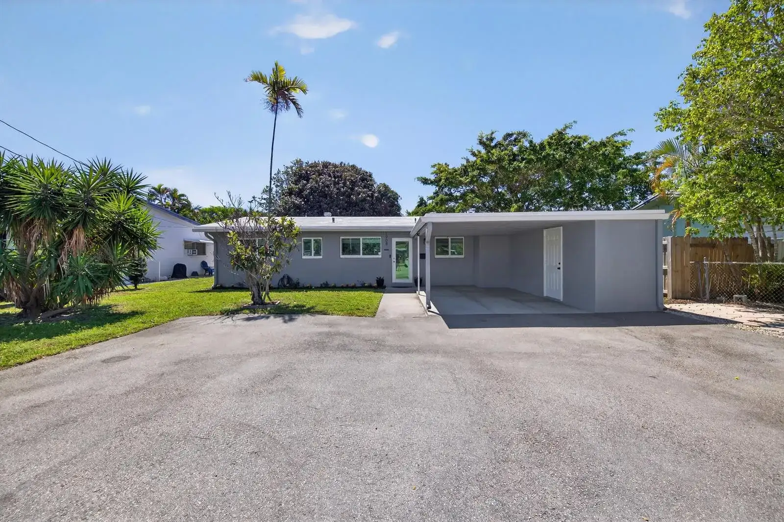 1908 NE 26th Street, Wilton Manors FL 33305 photo 5