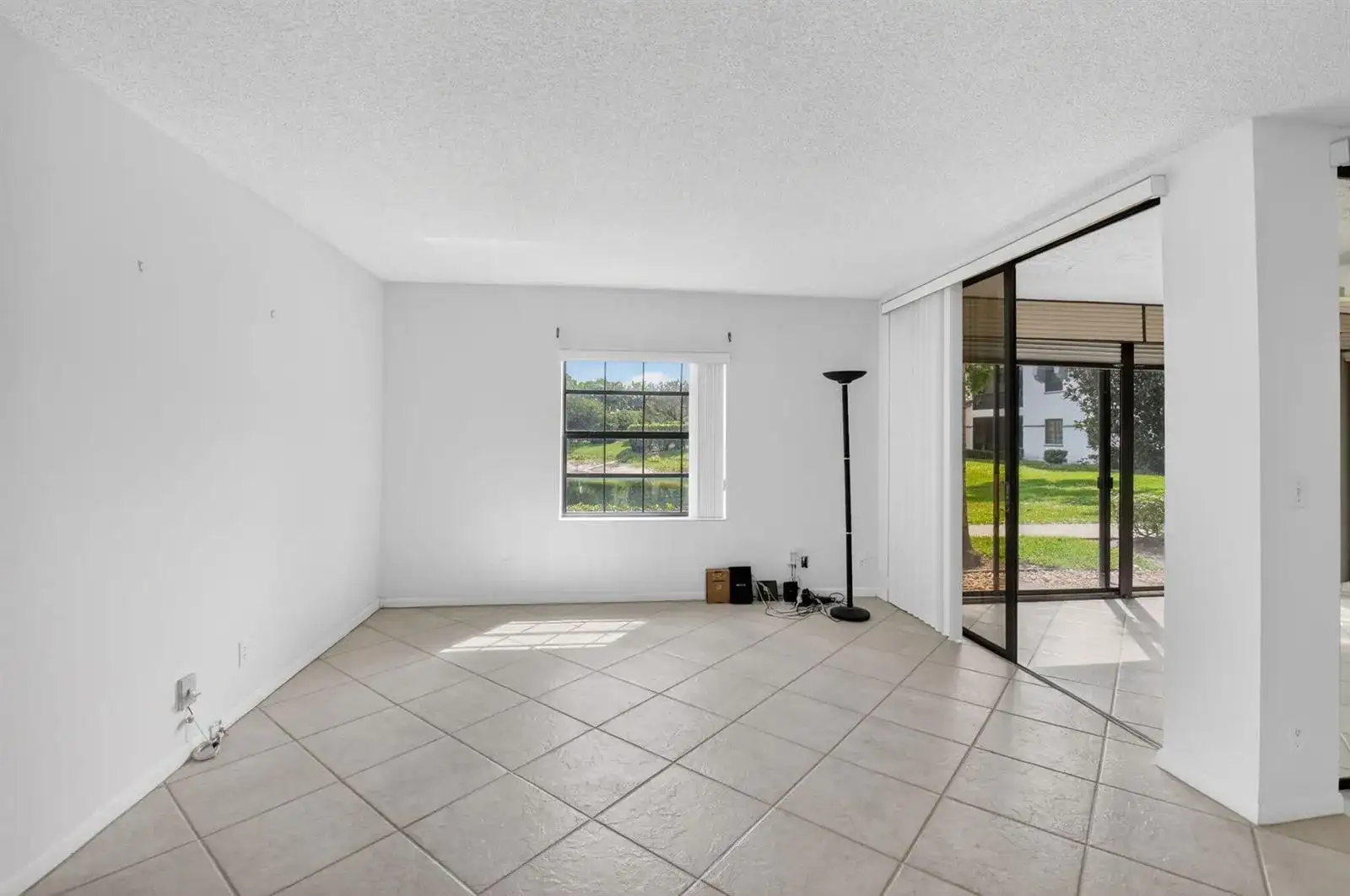 5415 Verona Drive # F, Boynton Beach FL 33437 photo 4
