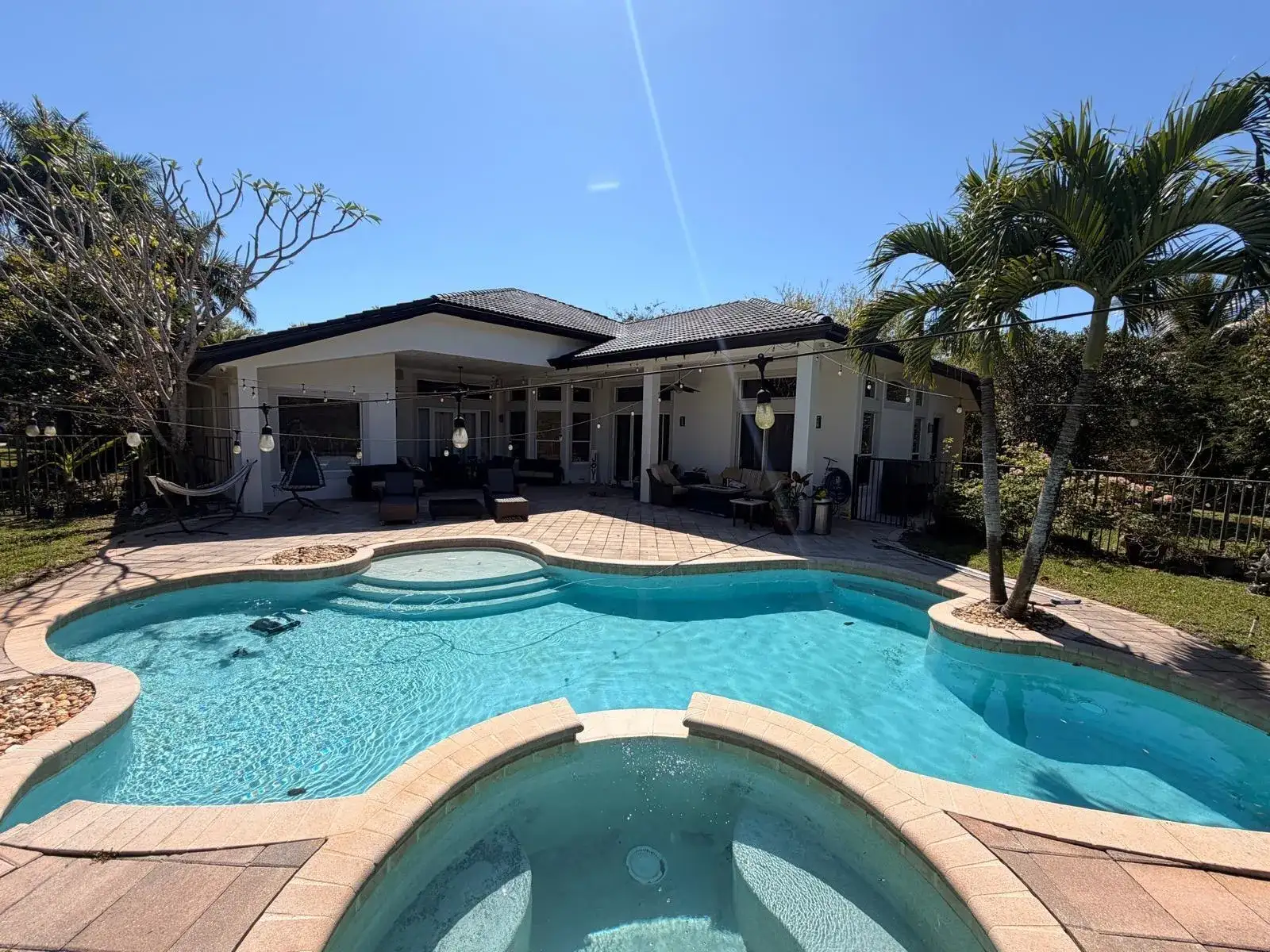 3309 Bradenham Lane, Davie FL 33328 photo 3