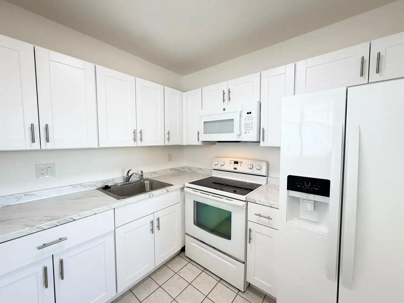 3402 Cynthia Lane # 205, FL 33461 photo 4