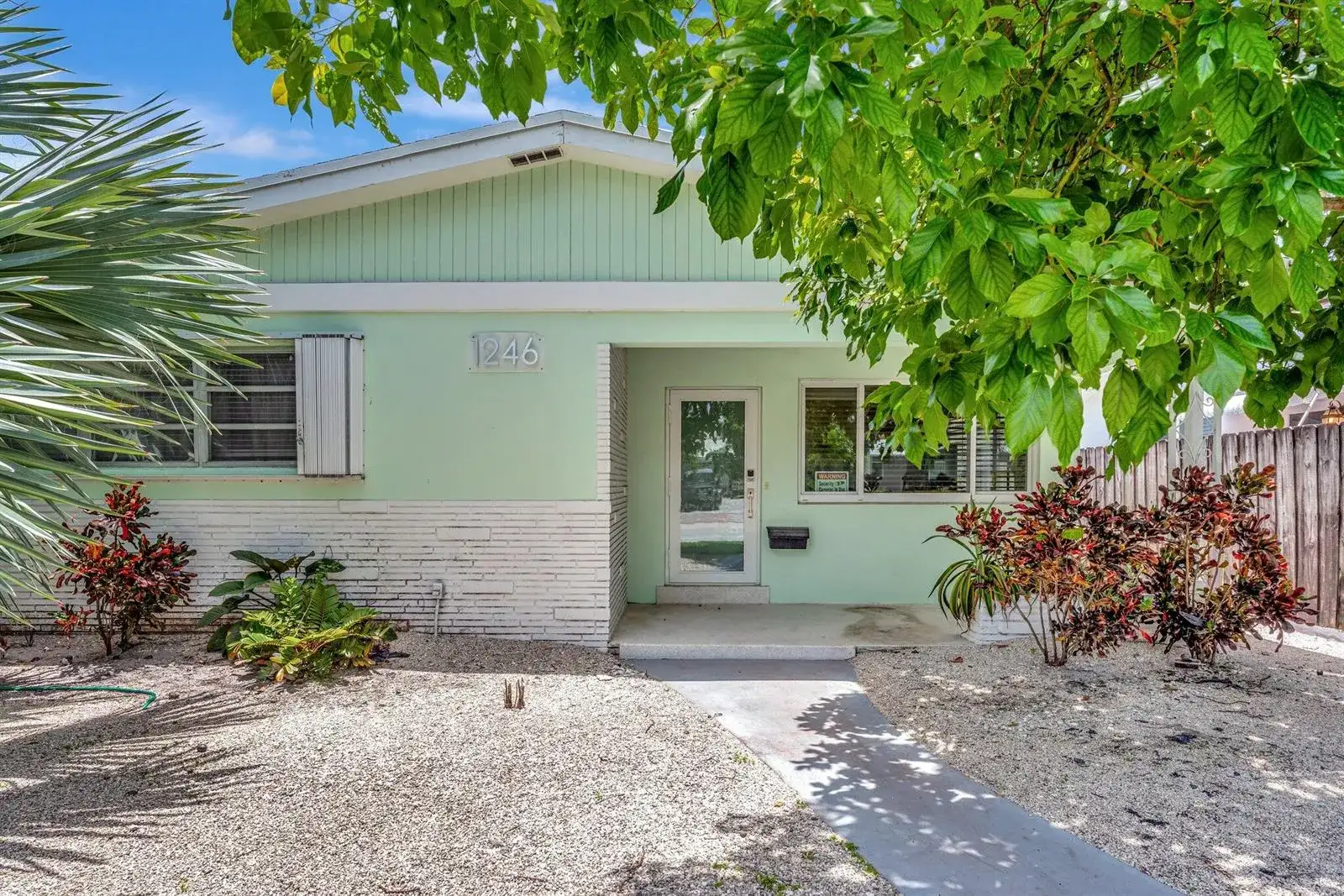 1246 Johnson Street, Hollywood FL 33019 photo 2