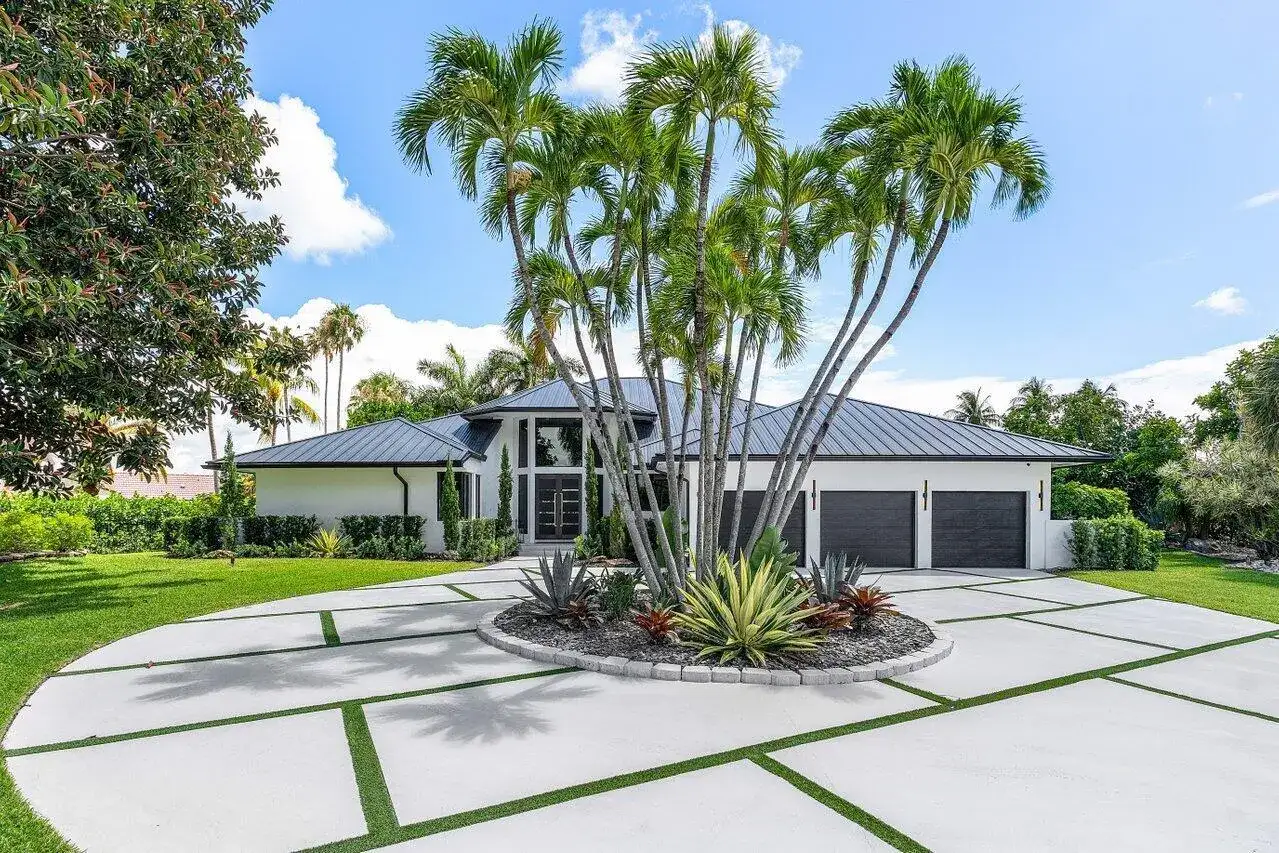 4825 Bocaire Boulevard, Boca Raton FL 33487 photo 2