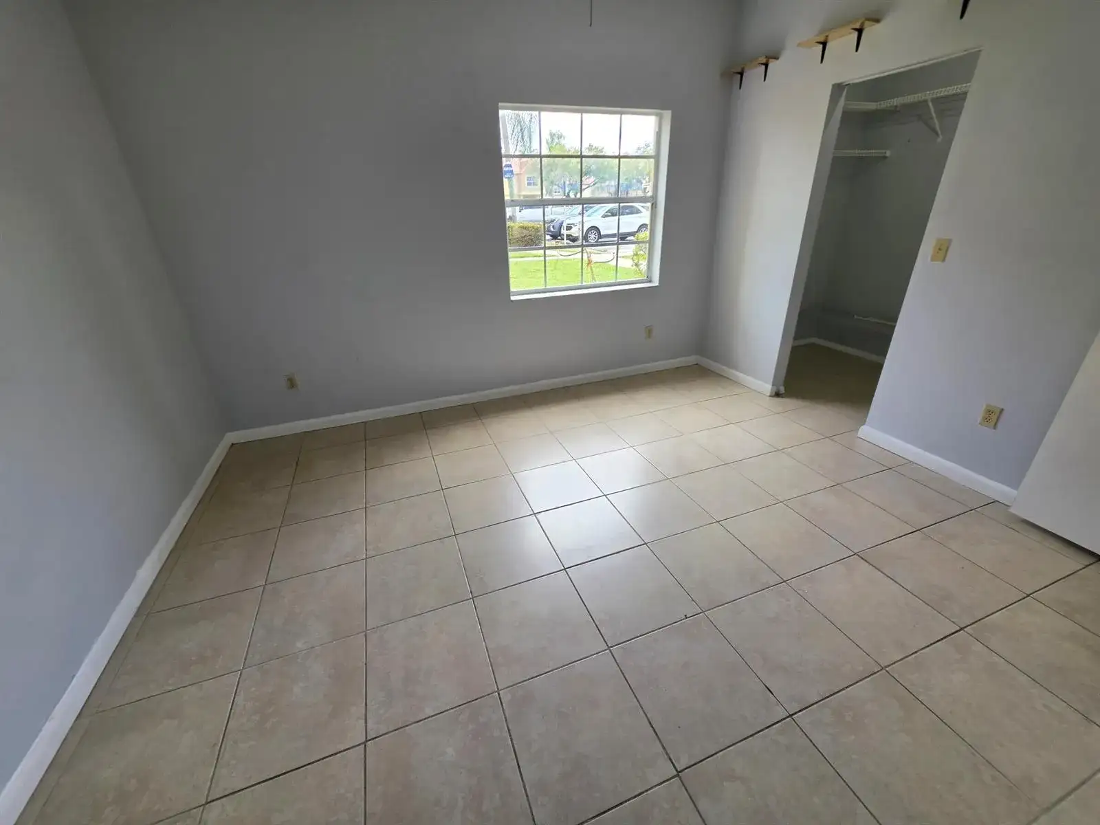 18340 NW 68th Avenue # F, Hialeah FL 33015 photo 3