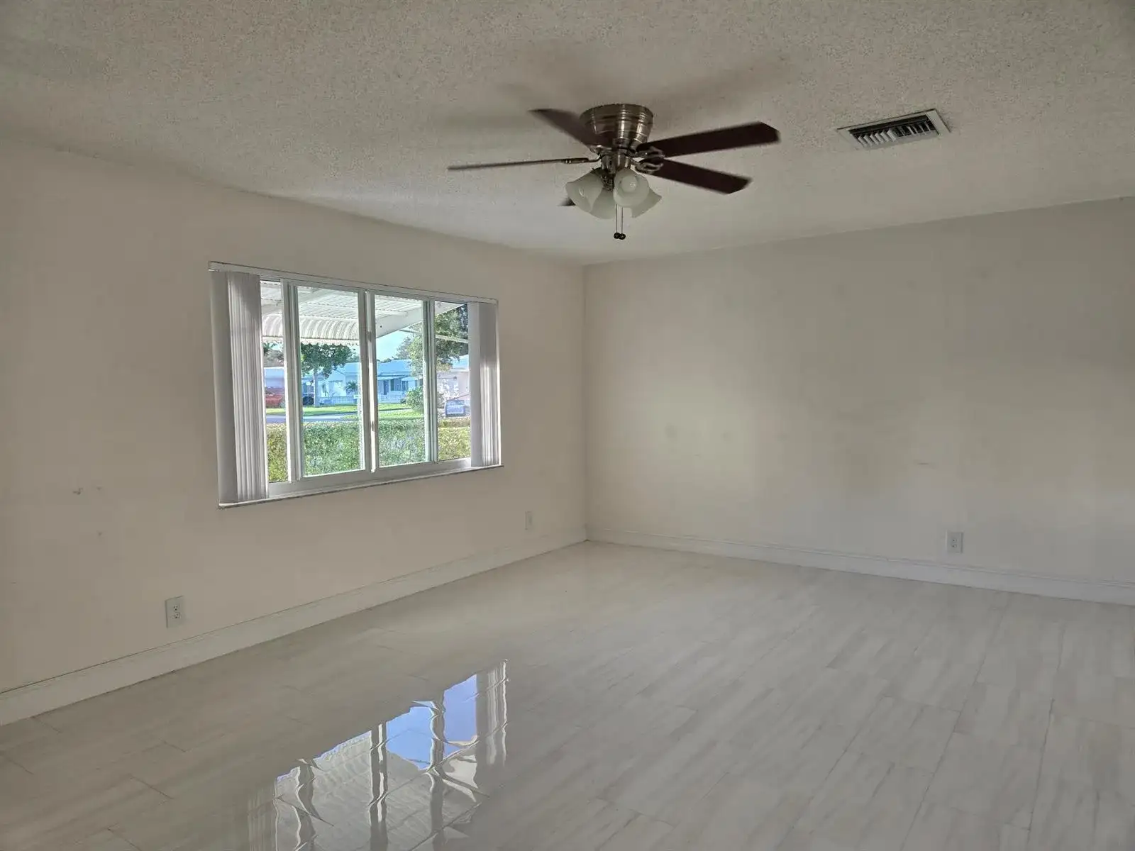 1320 NW 82nd Avenue, Plantation FL 33322 photo 3